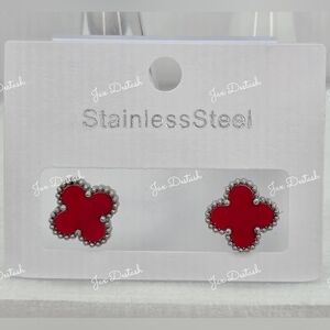 Red Clover Stainless Steel Stud Earrings - Rhodium Trim ER152